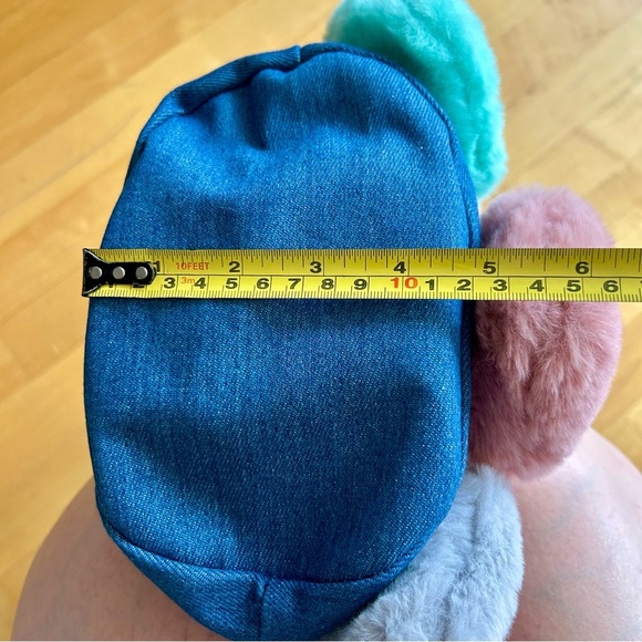 Handmade Colorful Fluffy Heart Hand Bag, Adjustable Shoulder Strap, Blue, Denim - Picture 16 of 17